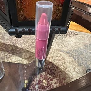 Chubby Stick Moisturizing Lip Colour Balm